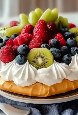 Delicious Pavlova Recipe with Whipped Cream and Fresh Fruit