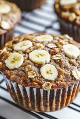 Flourless Banana Oatmeal Muffins